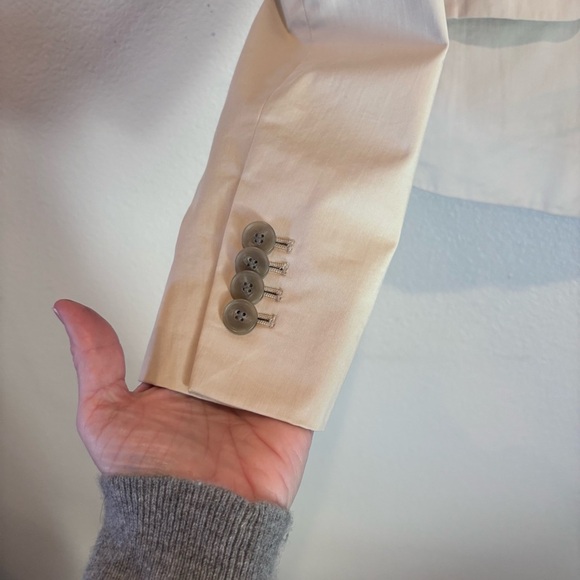 Ann Taylor Two Button Blazer, size 4, Career Wear, Staple, Preppy, Professional - Picture 4 of 10